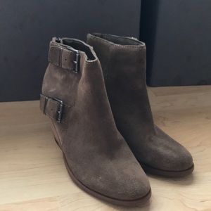 Lucky brand boots